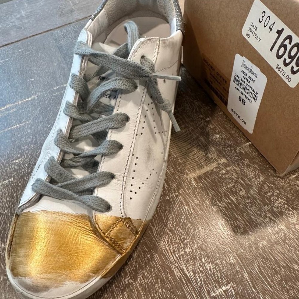 Golden Goose Women's Sneaker Size 36